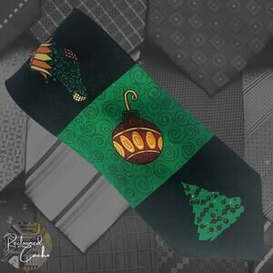 Christmas Holiday Tie